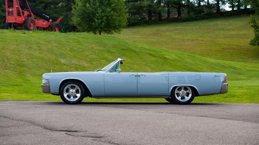 1965 Lincoln Continental 4th Gen - Image 2 of 12