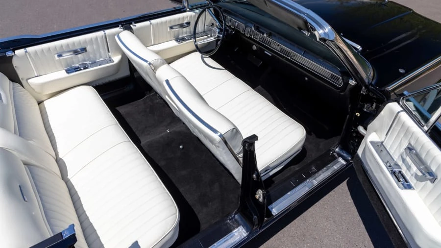1965 Lincoln Continental 4th Gen - Image 5 of 31