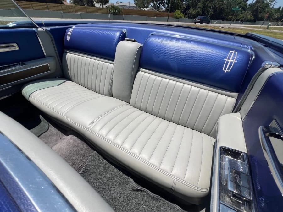 1965 Lincoln Continental 4th Gen - Image 13 of 28