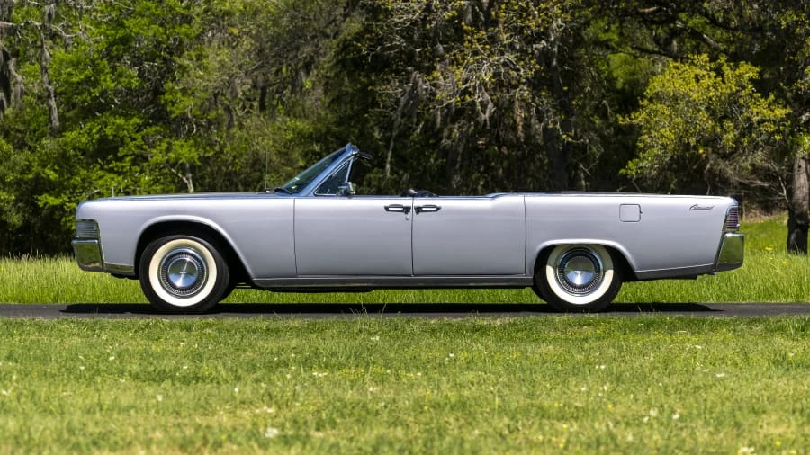1965 Lincoln Continental 4th Gen - Image 2 of 12