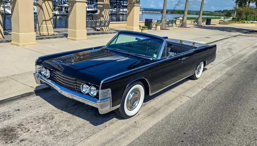 1965 Lincoln Continental 4th Gen - Image 28 of 31