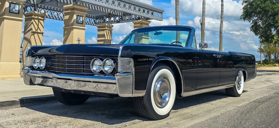 1965 Lincoln Continental 4th Gen - Image 7 of 31