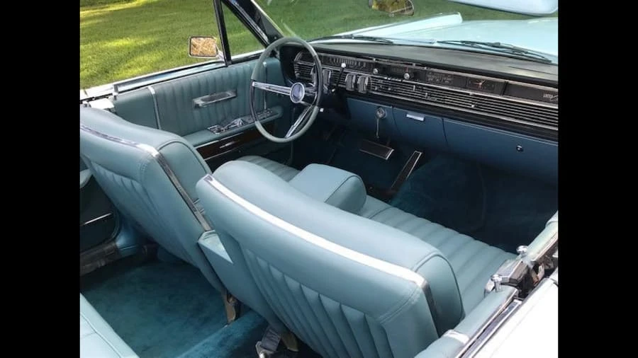 1965 Lincoln Continental 4th Gen - Image 4 of 9
