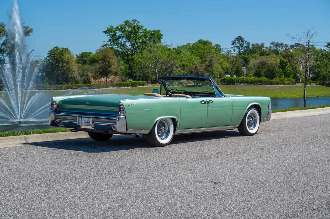 1965 Lincoln Continental 4th Gen - Image 6 of 21