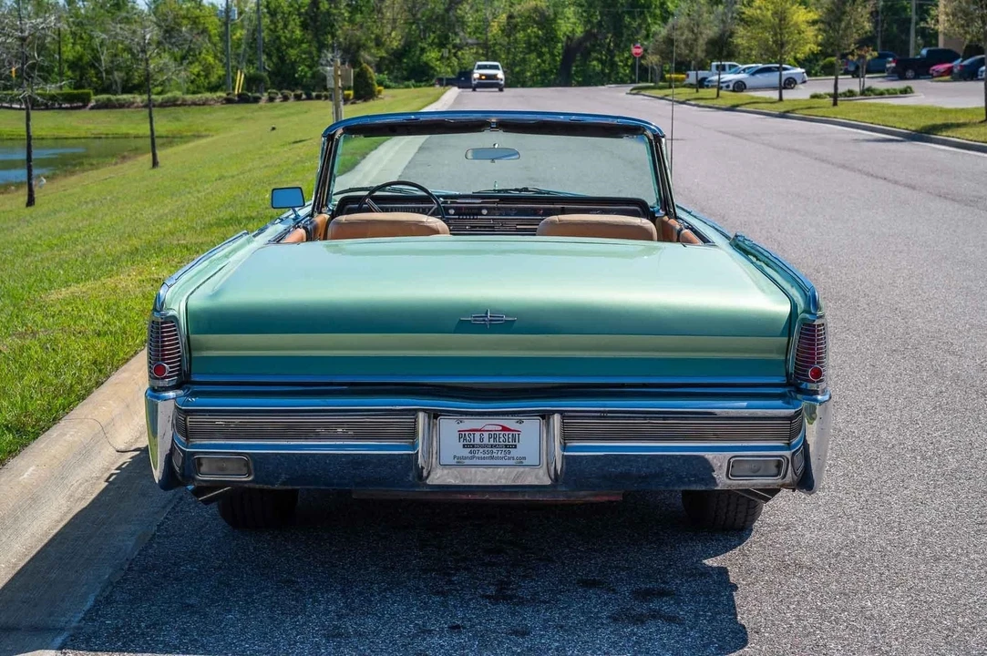 1965 Lincoln Continental 4th Gen - Image 5 of 21