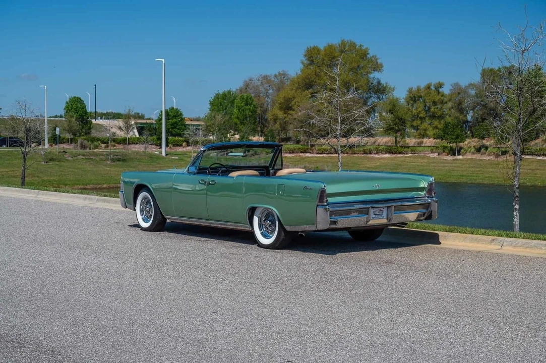 1965 Lincoln Continental 4th Gen - Image 4 of 21