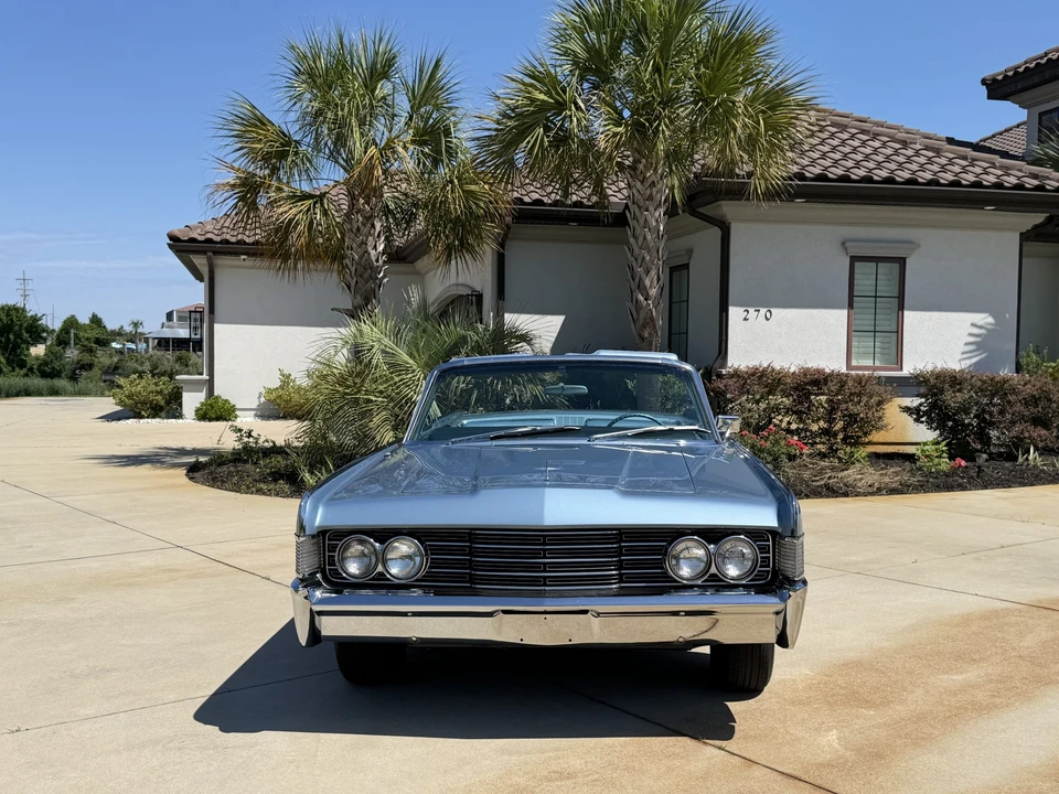 1965 Lincoln Continental 4th Gen - Image 15 of 31
