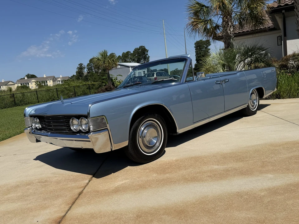 1965 Lincoln Continental 4th Gen - Image 5 of 31