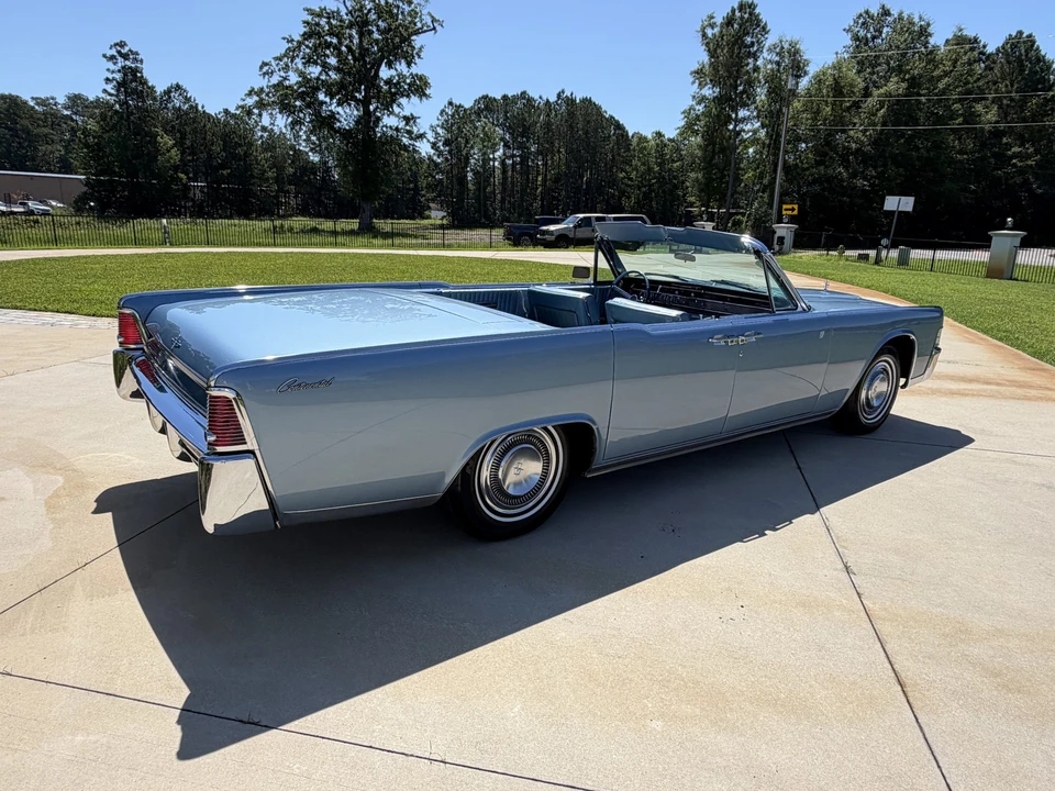 1965 Lincoln Continental 4th Gen - Image 23 of 31