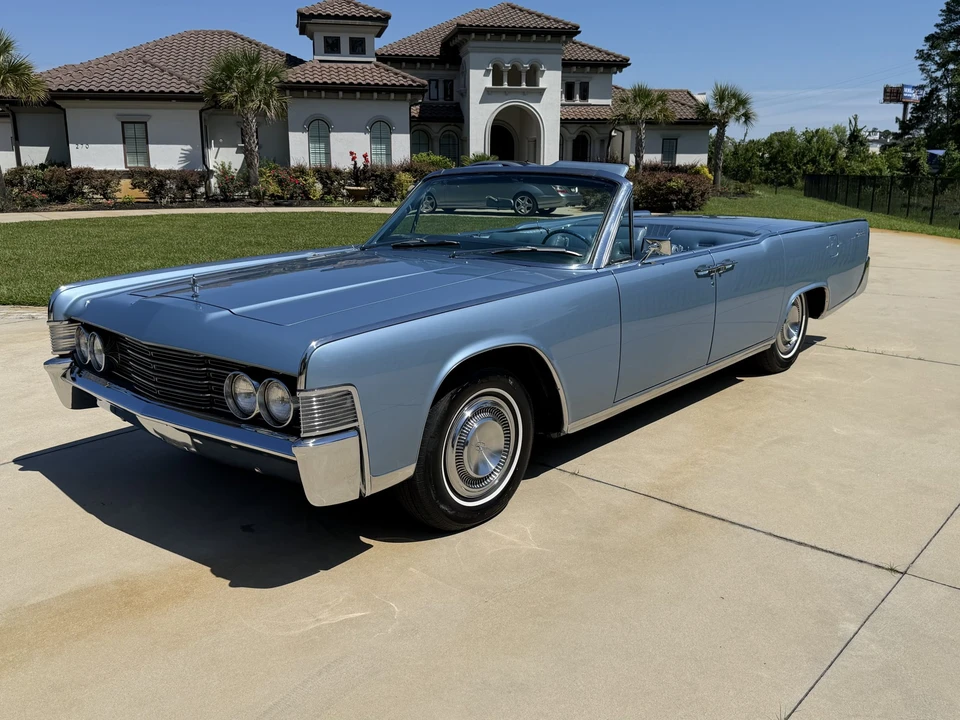 1965 Lincoln Continental 4th Gen - Image 7 of 31