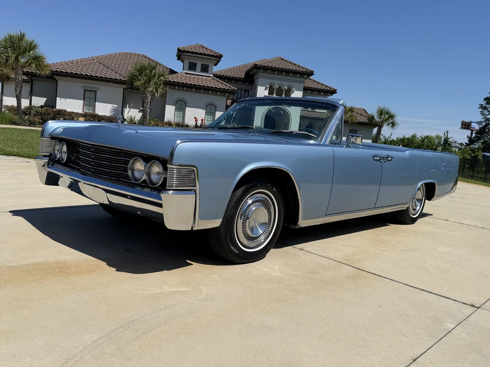 1965 Lincoln Continental 4th Gen - Image 8 of 31