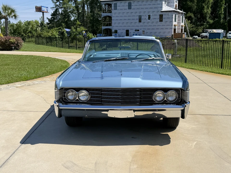 1965 Lincoln Continental 4th Gen - Image 14 of 31