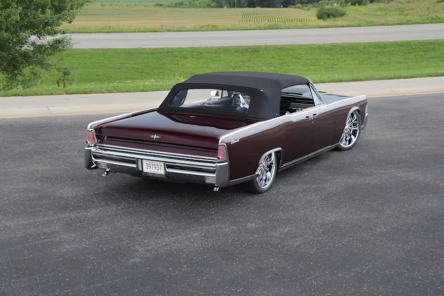 1965 Lincoln Continental 4th Gen - Image 3 of 31