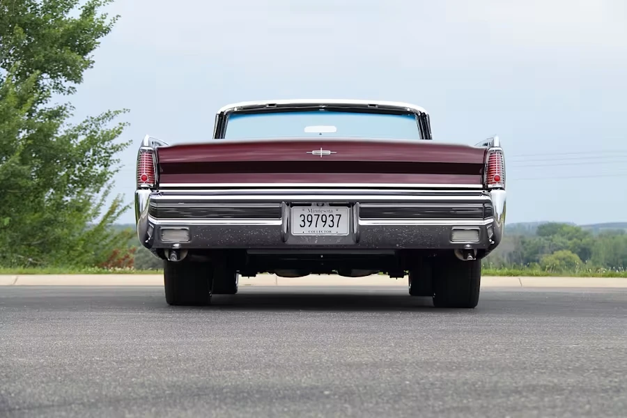 1965 Lincoln Continental 4th Gen - Image 5 of 31