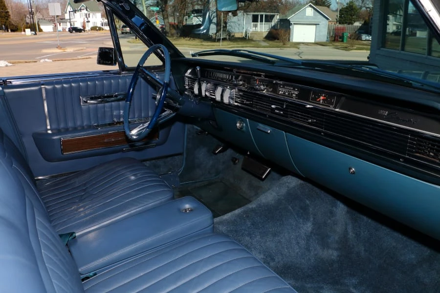 1965 Lincoln Continental 4th Gen - Image 5 of 11