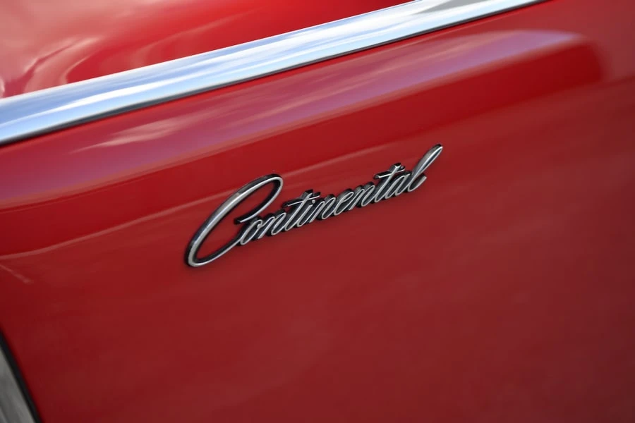 1965 Lincoln Continental 4th Gen - Image 23 of 31