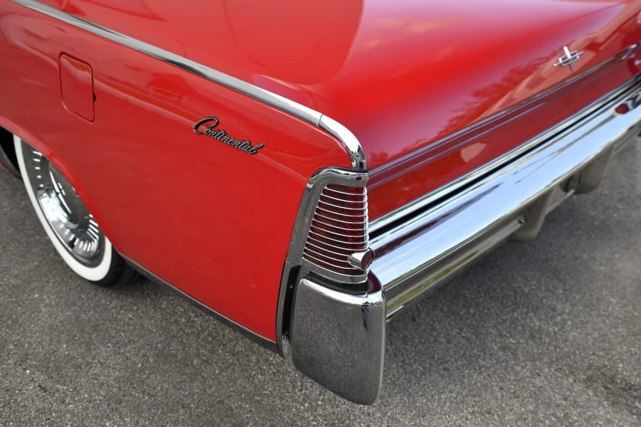 1965 Lincoln Continental 4th Gen - Image 27 of 31