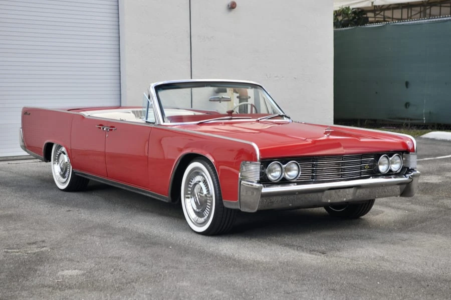 1965 Lincoln Continental 4th Gen - Image 9 of 31