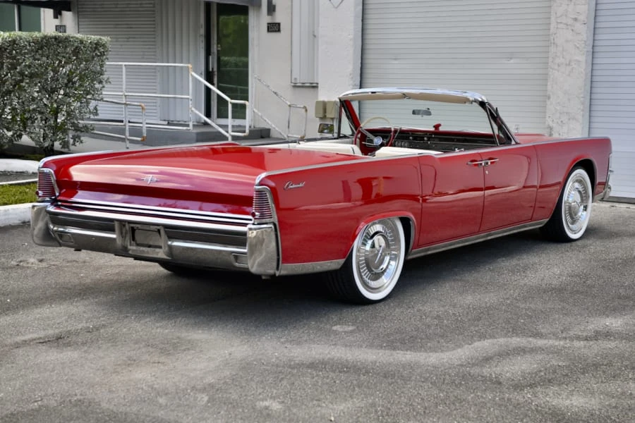 1965 Lincoln Continental 4th Gen - Image 3 of 31