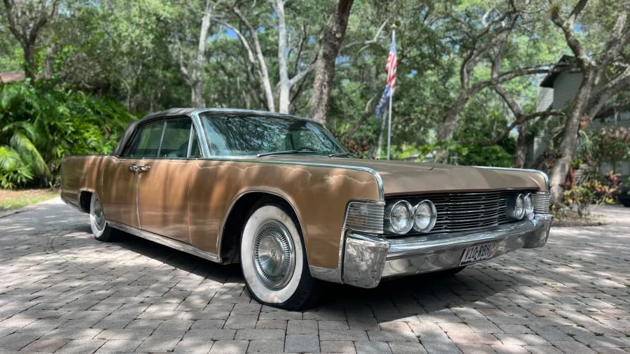 1965 Lincoln Continental 4th Gen - Image 14 of 20