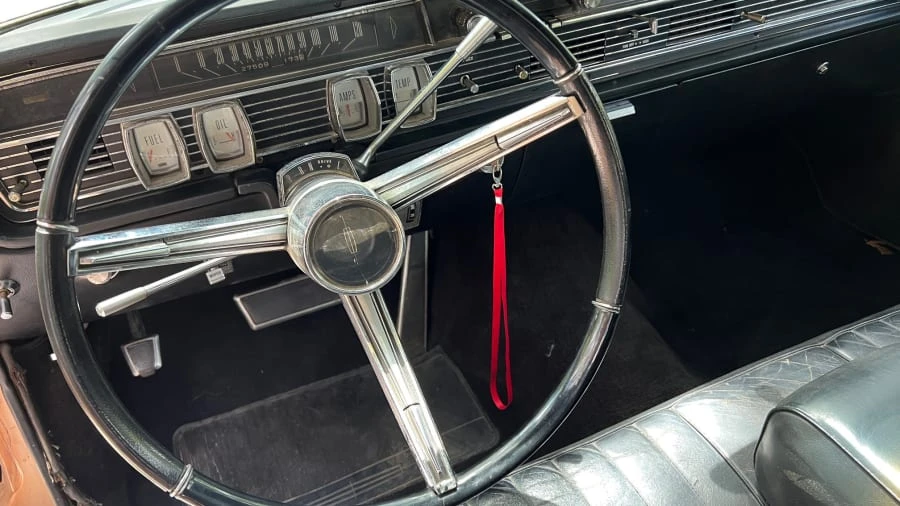 1965 Lincoln Continental 4th Gen - Image 12 of 20