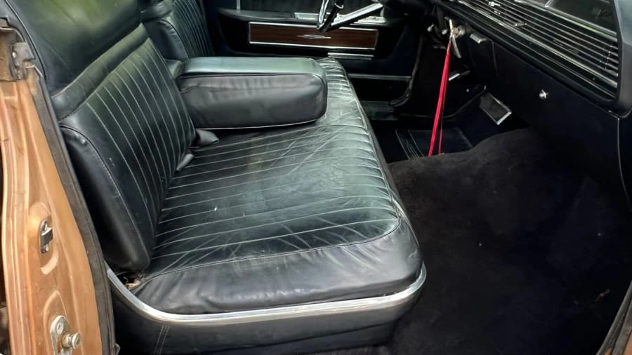 1965 Lincoln Continental 4th Gen - Image 5 of 20