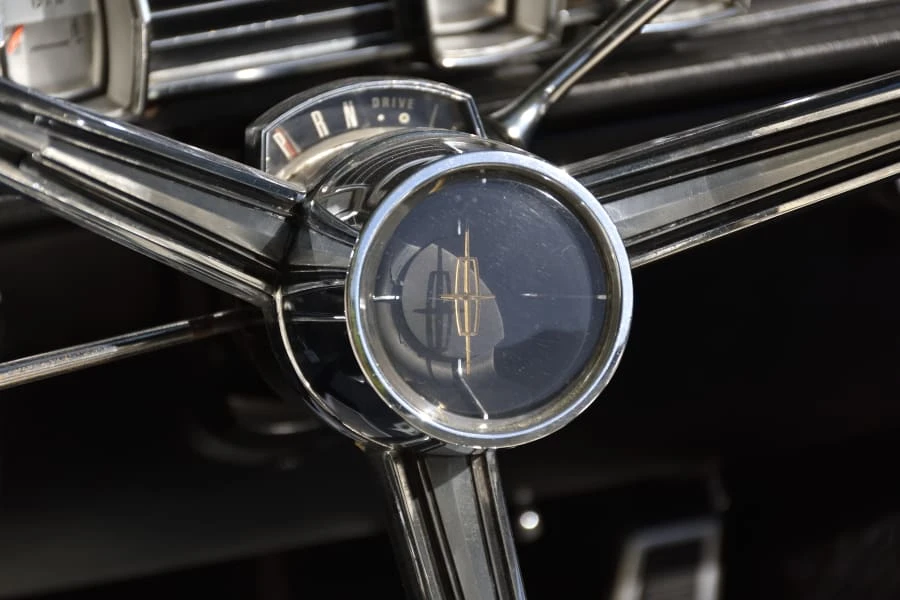 1965 Lincoln Continental 4th Gen - Image 26 of 31