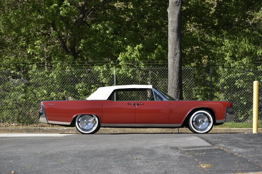 1965 Lincoln Continental 4th Gen - Image 2 of 31