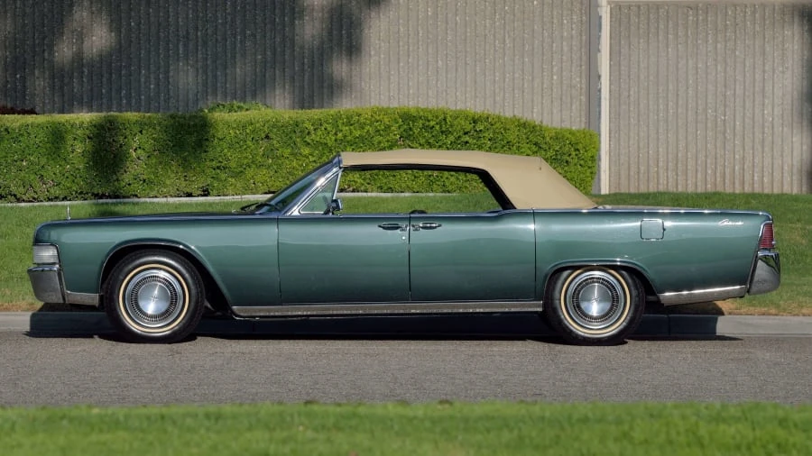 1965 Lincoln Continental 4th Gen - Image 8 of 31