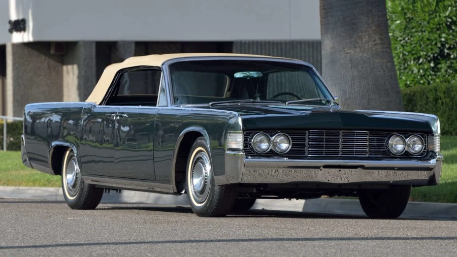 1965 Lincoln Continental 4th Gen - Image 12 of 31