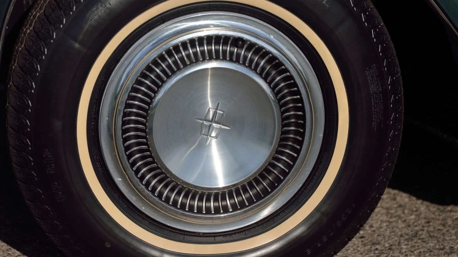 1965 Lincoln Continental 4th Gen - Image 15 of 31
