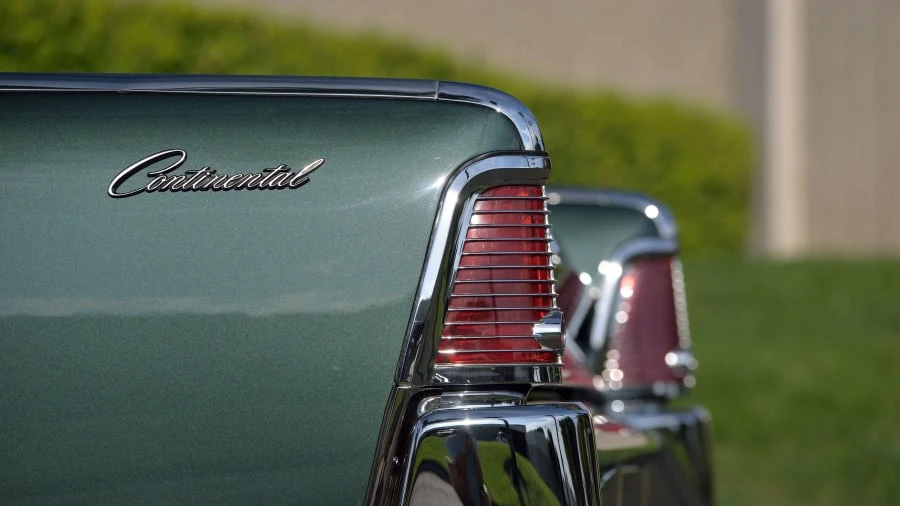 1965 Lincoln Continental 4th Gen - Image 25 of 31