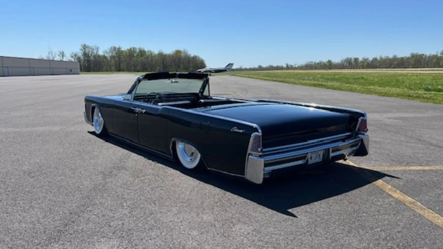 1965 Lincoln Continental 4th Gen - Image 3 of 14