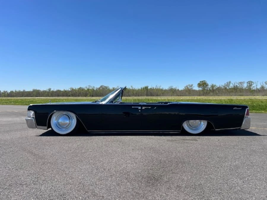 1965 Lincoln Continental 4th Gen - Image 2 of 14