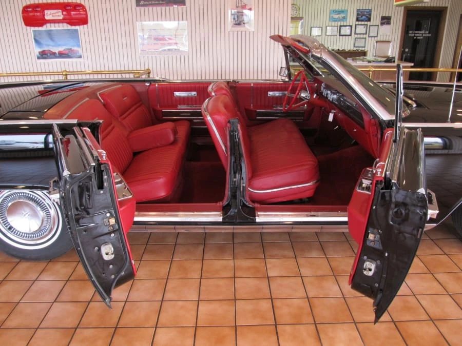 1965 Lincoln Continental 4th Gen - Image 6 of 12