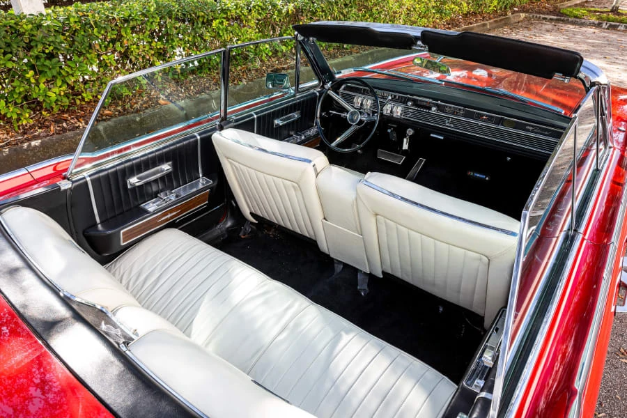 1965 Lincoln Continental 4th Gen - Image 5 of 12