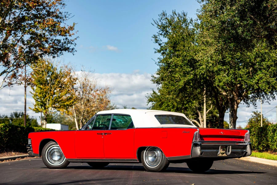 1965 Lincoln Continental 4th Gen - Image 10 of 12