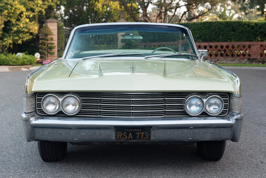 1965 Lincoln Continental 4th Gen - Image 25 of 31