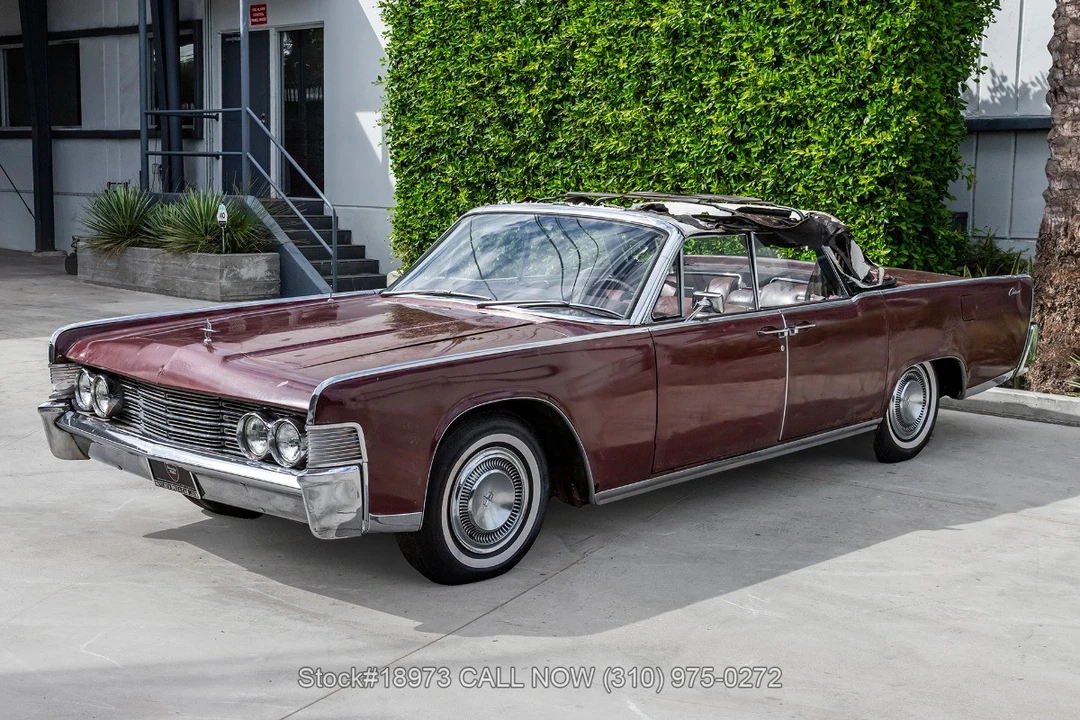 1965 Lincoln Continental 4th Gen - Image 9 of 31