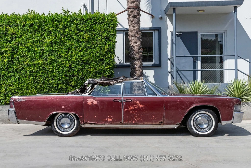 1965 Lincoln Continental 4th Gen - Image 4 of 12