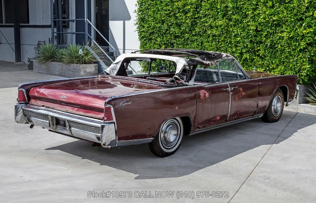 1965 Lincoln Continental 4th Gen - Image 5 of 12