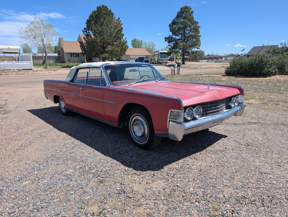 1965 Lincoln Continental 4th Gen - Image 11 of 31