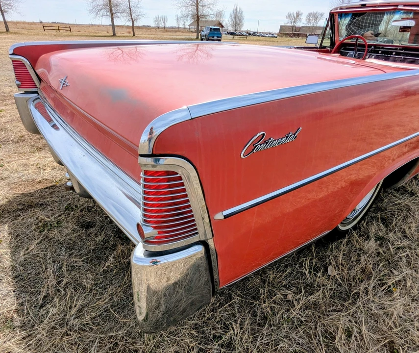 1965 Lincoln Continental 4th Gen - Image 16 of 31
