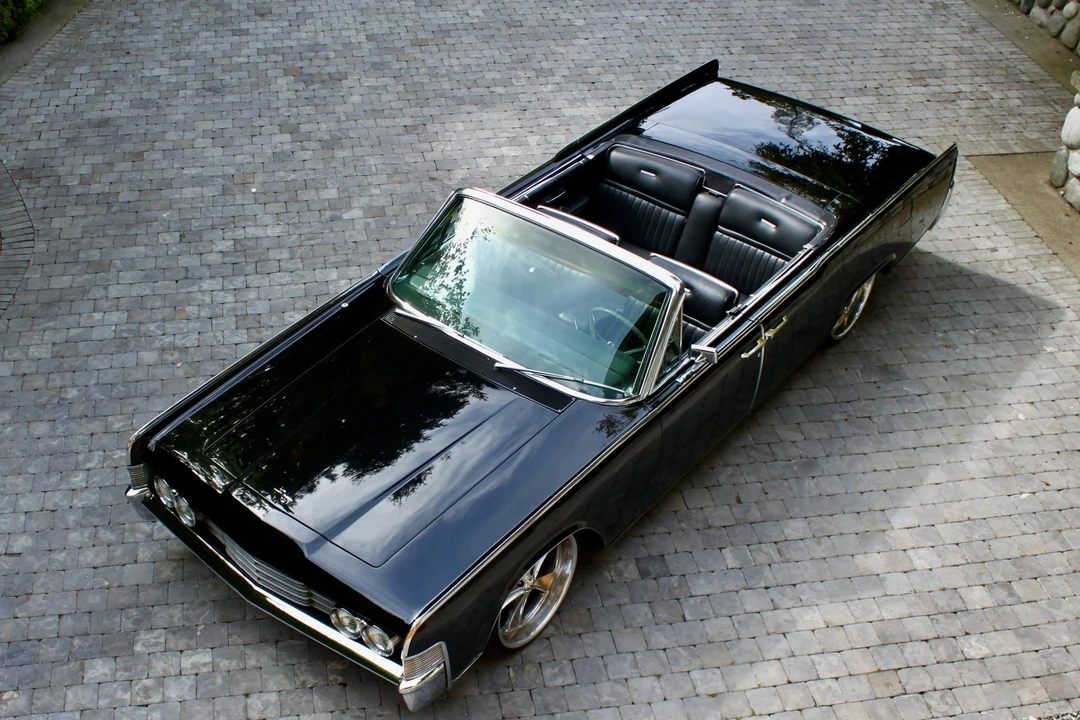 1965 Lincoln Continental 4th Gen - Image 3 of 31
