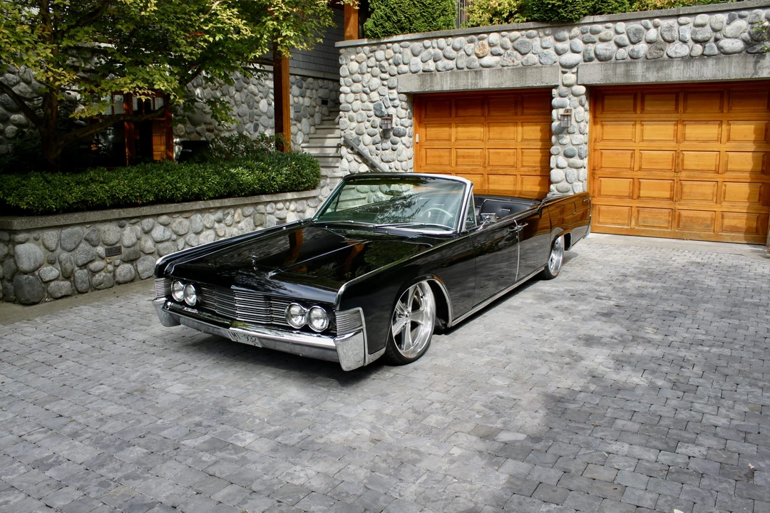 1965 Lincoln Continental 4th Gen - Image 4 of 31
