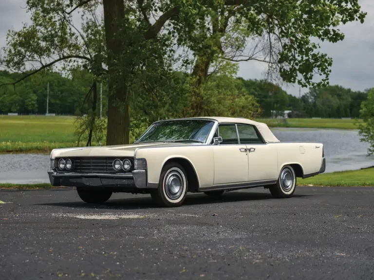 1965 Lincoln Continental 4th Gen - Image 2 of 13