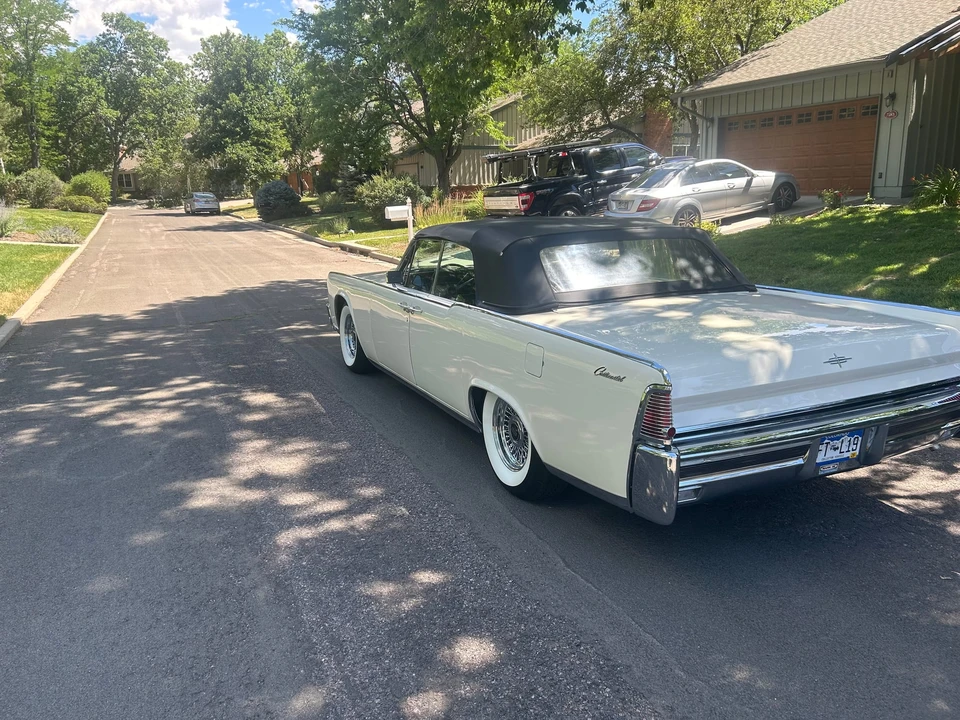 1965 Lincoln Continental 4th Gen - Image 23 of 31