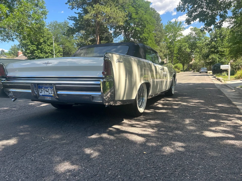 1965 Lincoln Continental 4th Gen - Image 25 of 31