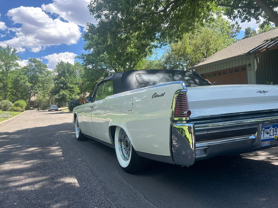 1965 Lincoln Continental 4th Gen - Image 24 of 31