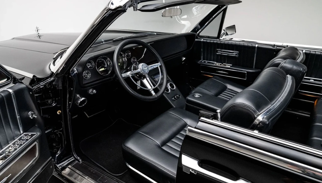 1965 Lincoln Continental 4th Gen - Image 2 of 4